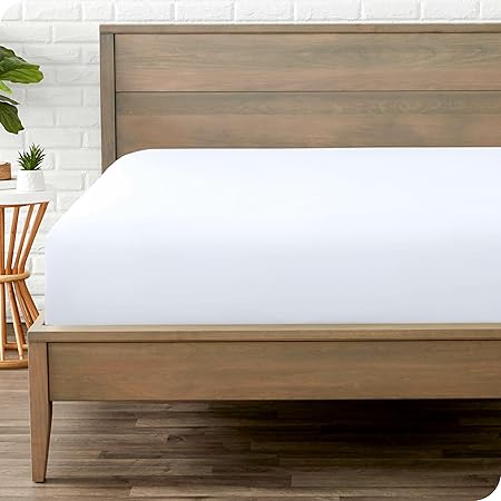 Bare Home Fitted Bottom Sheet Full Size - Premium 1800 Microfiber - Ultra-Soft Hotel Luxury - Deep Pocket - Durable and Long Lasting (Full, White)